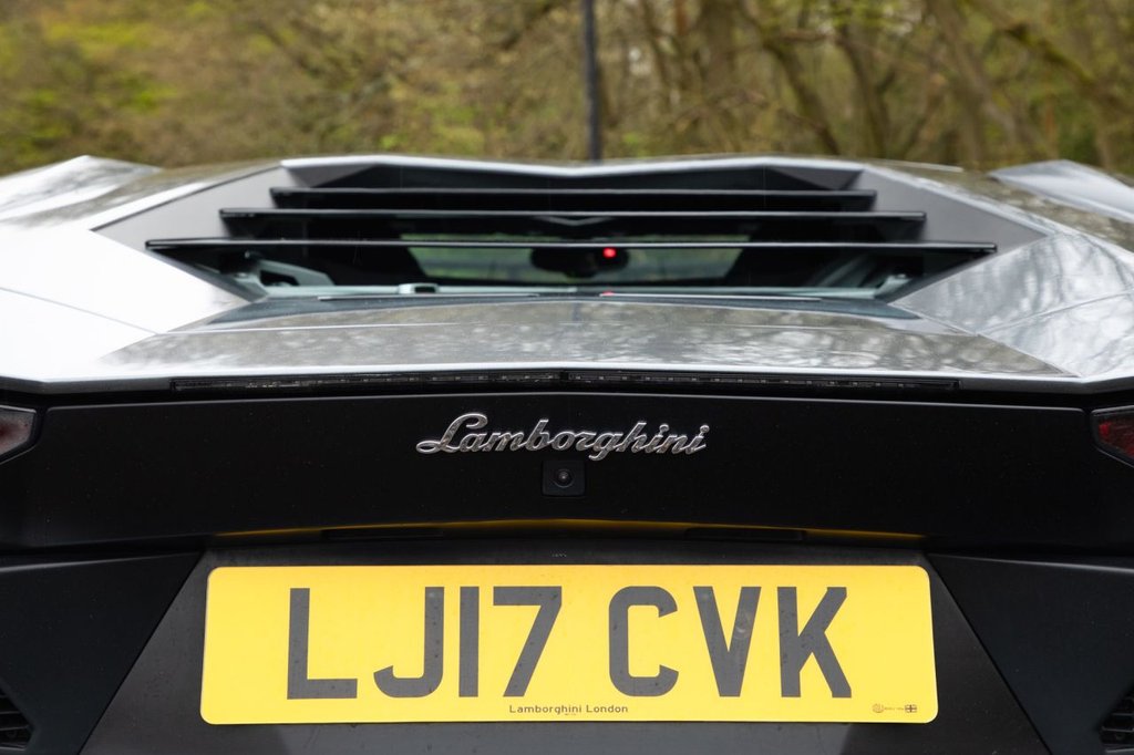 Used Lamborghini Aventador 2017 for sale - 78059570: Photo 37