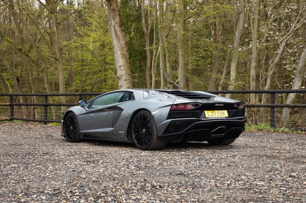 Used Lamborghini Aventador 2017 for sale - 78059570: Photo 38