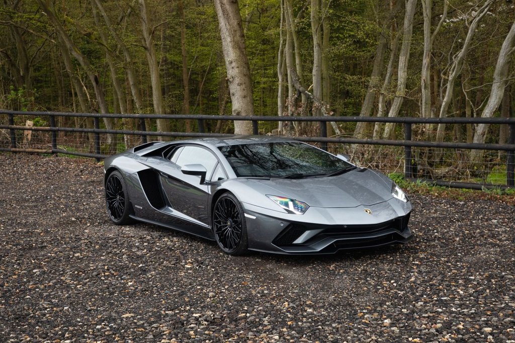 Used Lamborghini Aventador 2017 for sale - 78059570: Photo 4