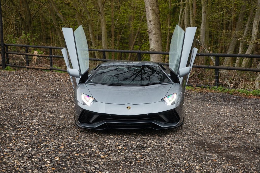 Used Lamborghini Aventador 2017 for sale - 78059570: Photo 46