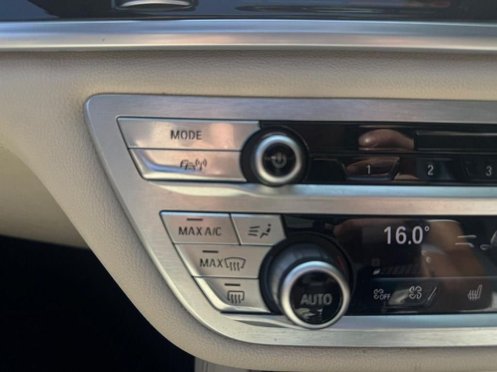 Used BMW 7 Series 2018 for sale - 77125072: Photo 30