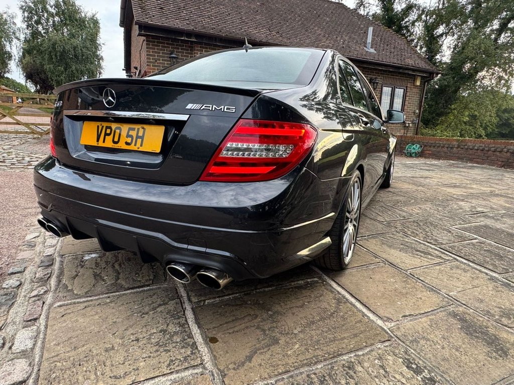 Used Mercedes-Benz C Class 2012 for sale - 77125062: Photo 10