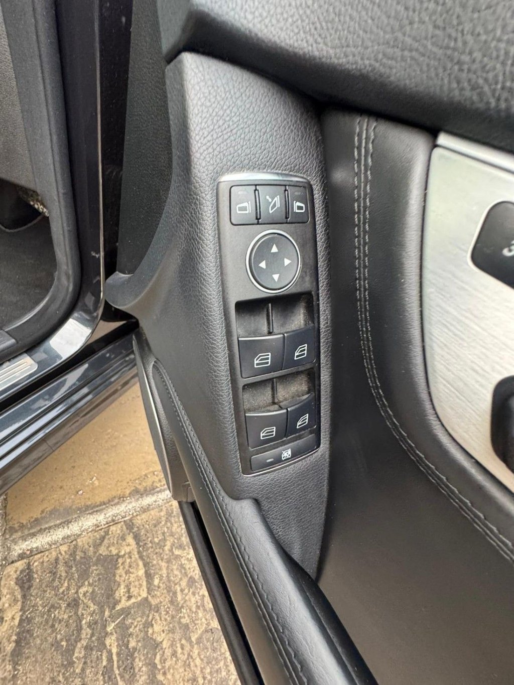 Used Mercedes-Benz C Class 2012 for sale - 77125062: Photo 19