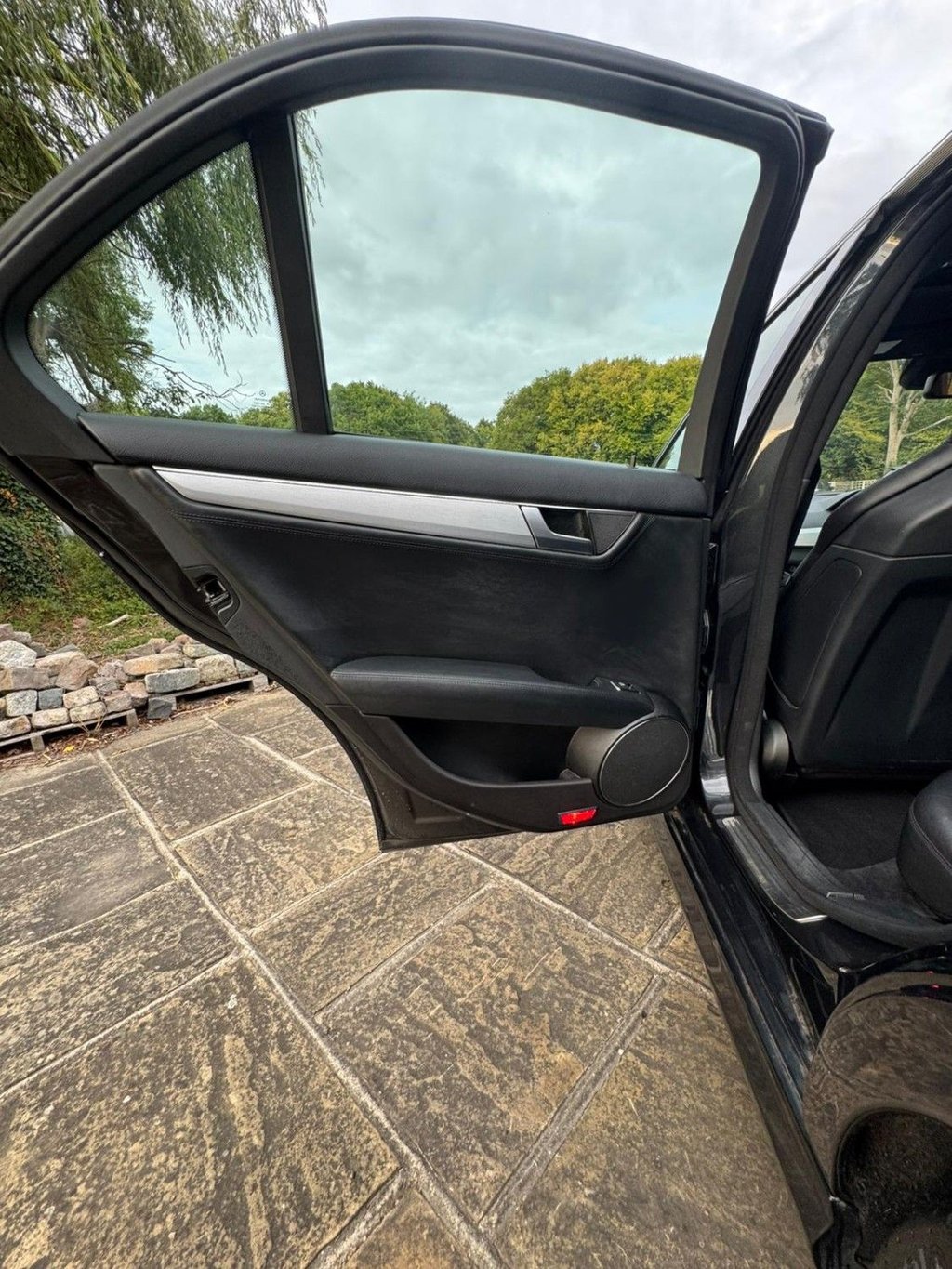 Used Mercedes-Benz C Class 2012 for sale - 77125062: Photo 34