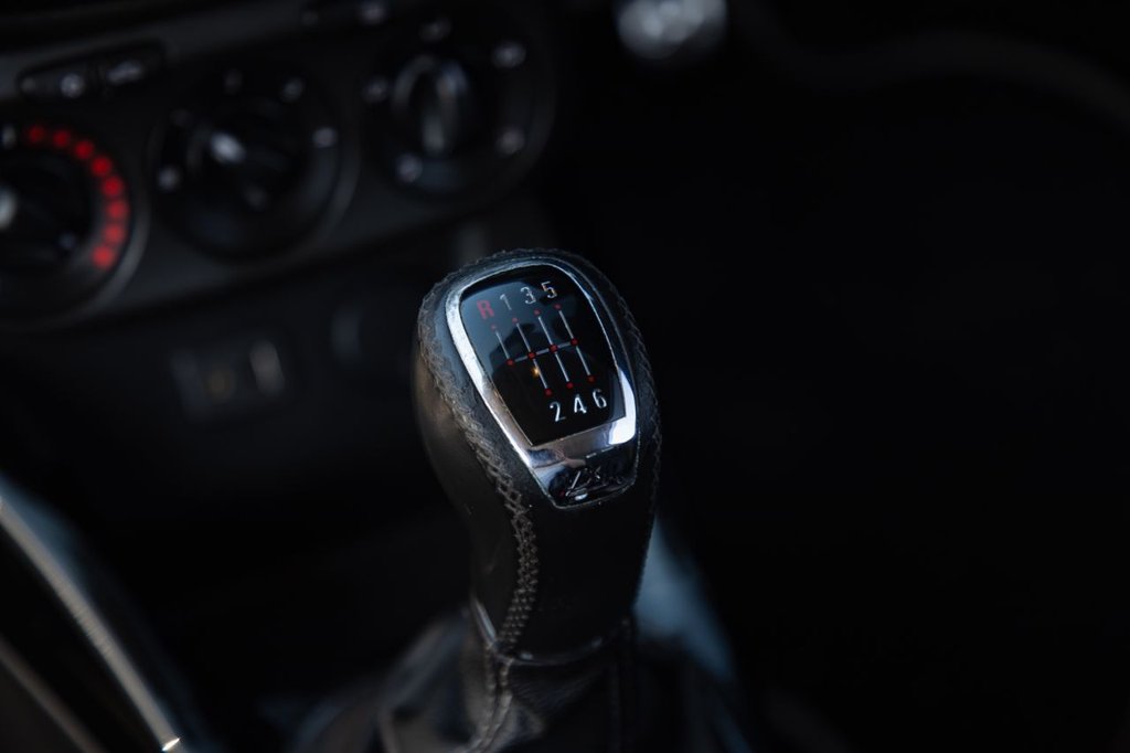 Used Vauxhall Corsa 2015 for sale - 77125060: Photo 40