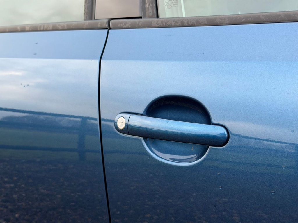 Used Volkswagen Polo 2017 for sale - 77125067: Photo 21