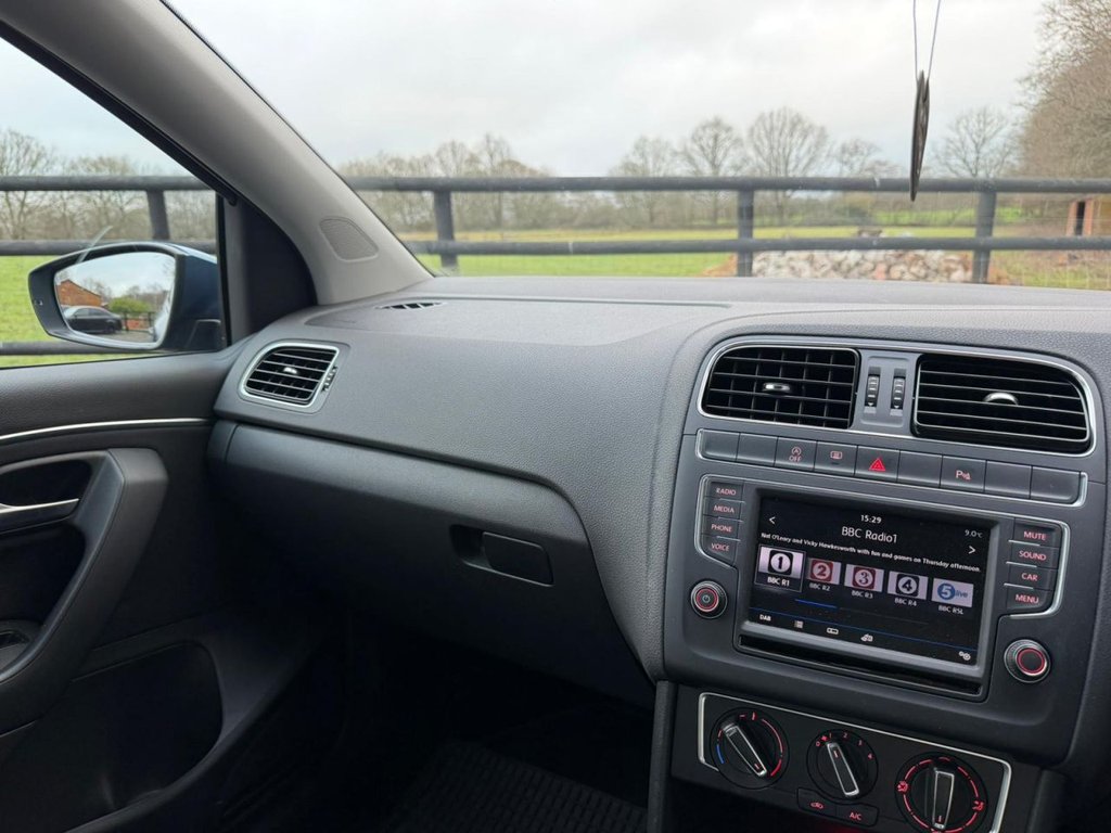 Used Volkswagen Polo 2017 for sale - 77125067: Photo 22