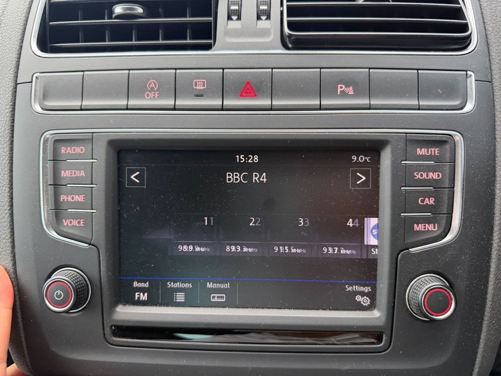 Used Volkswagen Polo 2017 for sale - 77125067: Photo 38