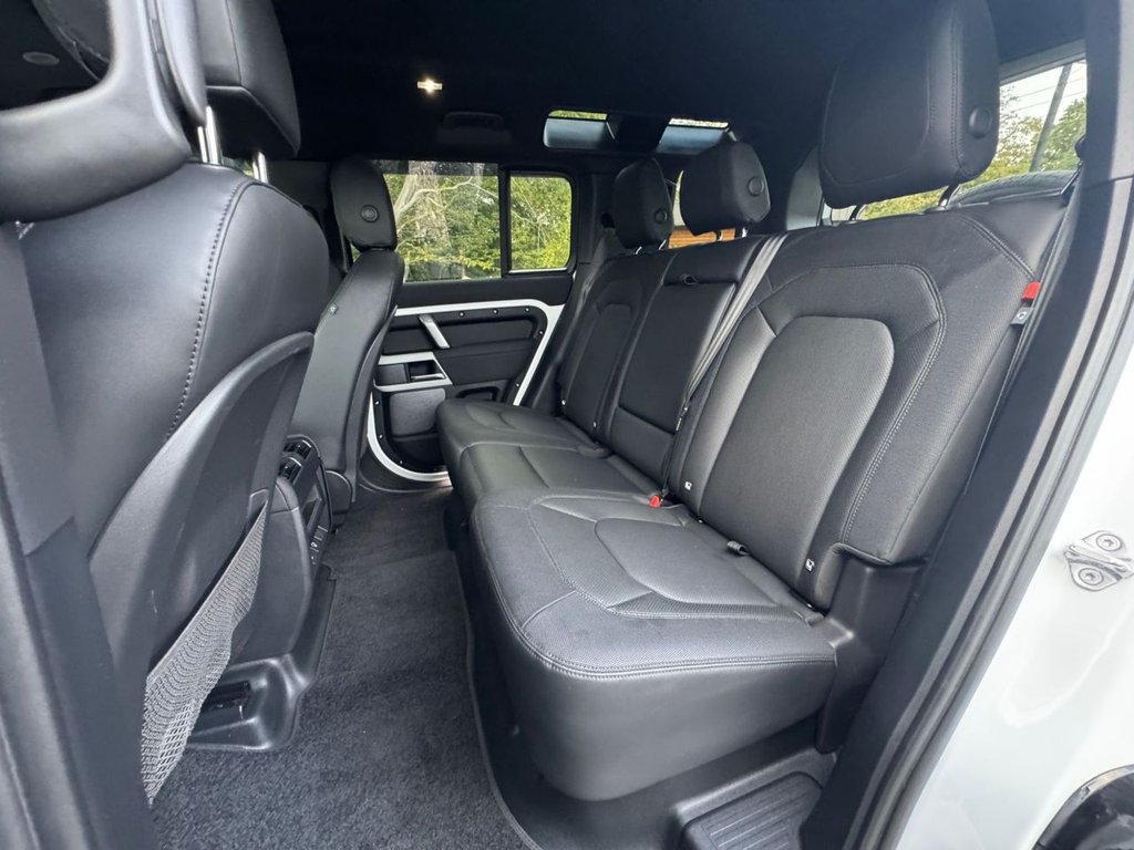 Used Land Rover Defender 2022 for sale - 77125065: Photo 38