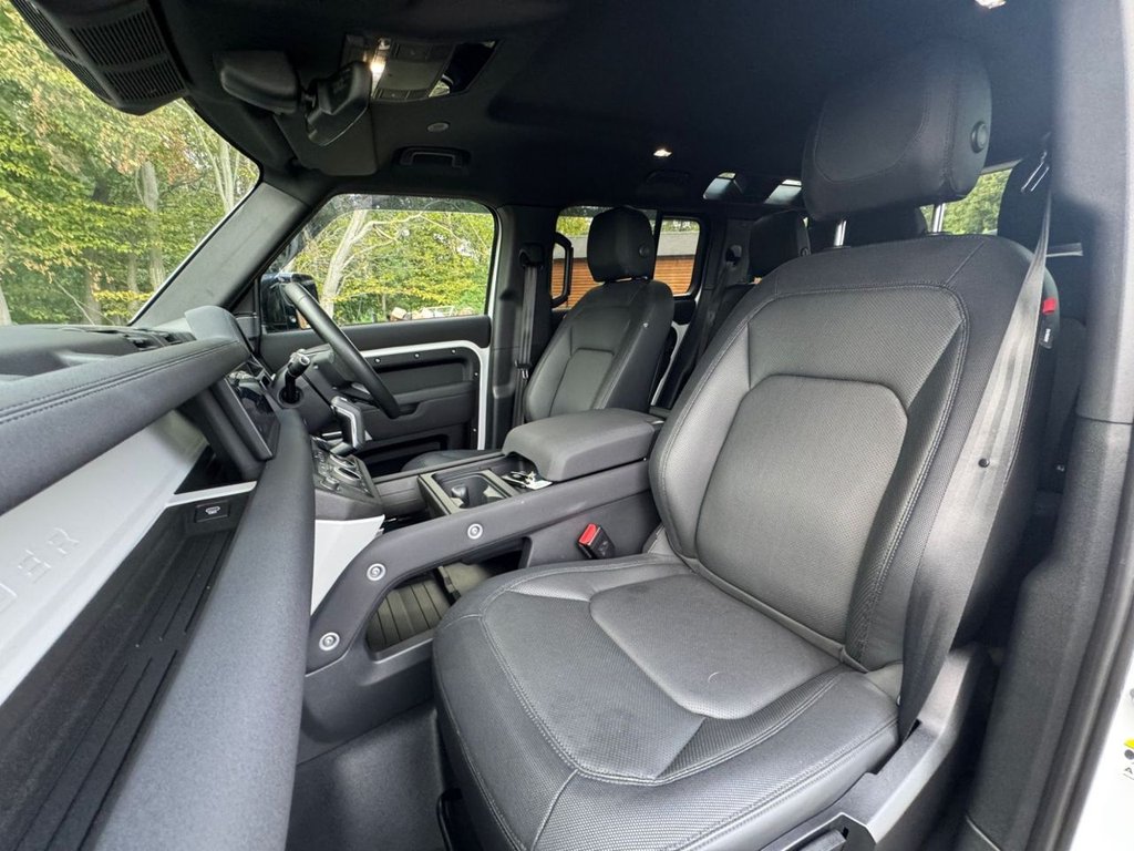 Used Land Rover Defender 2022 for sale - 77125065: Photo 40