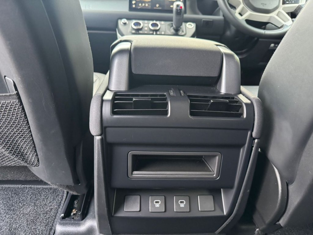 Used Land Rover Defender 2022 for sale - 77125065: Photo 43
