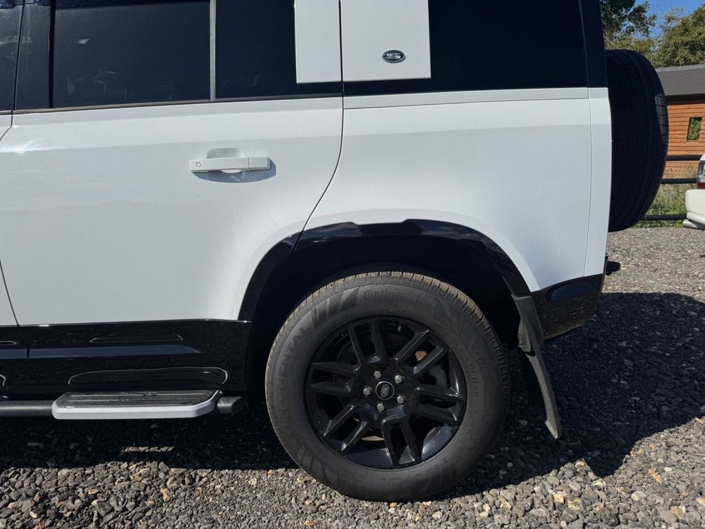 Used Land Rover Defender 2022 for sale - 77125065: Photo 8