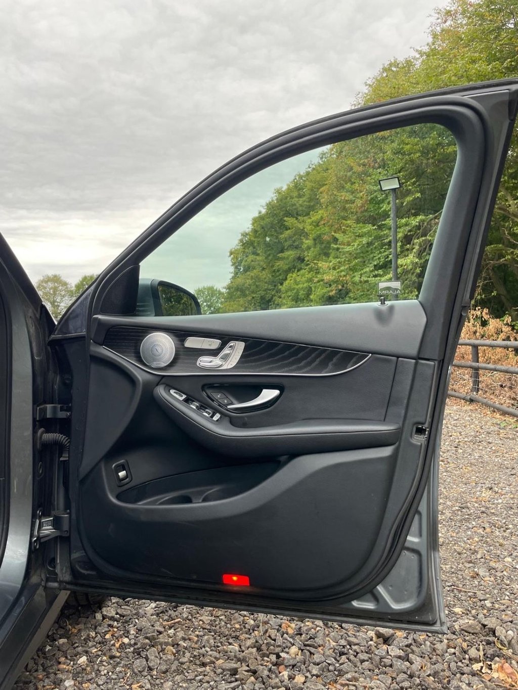 Used Mercedes-Benz GLC 2018 for sale - 77125069: Photo 21