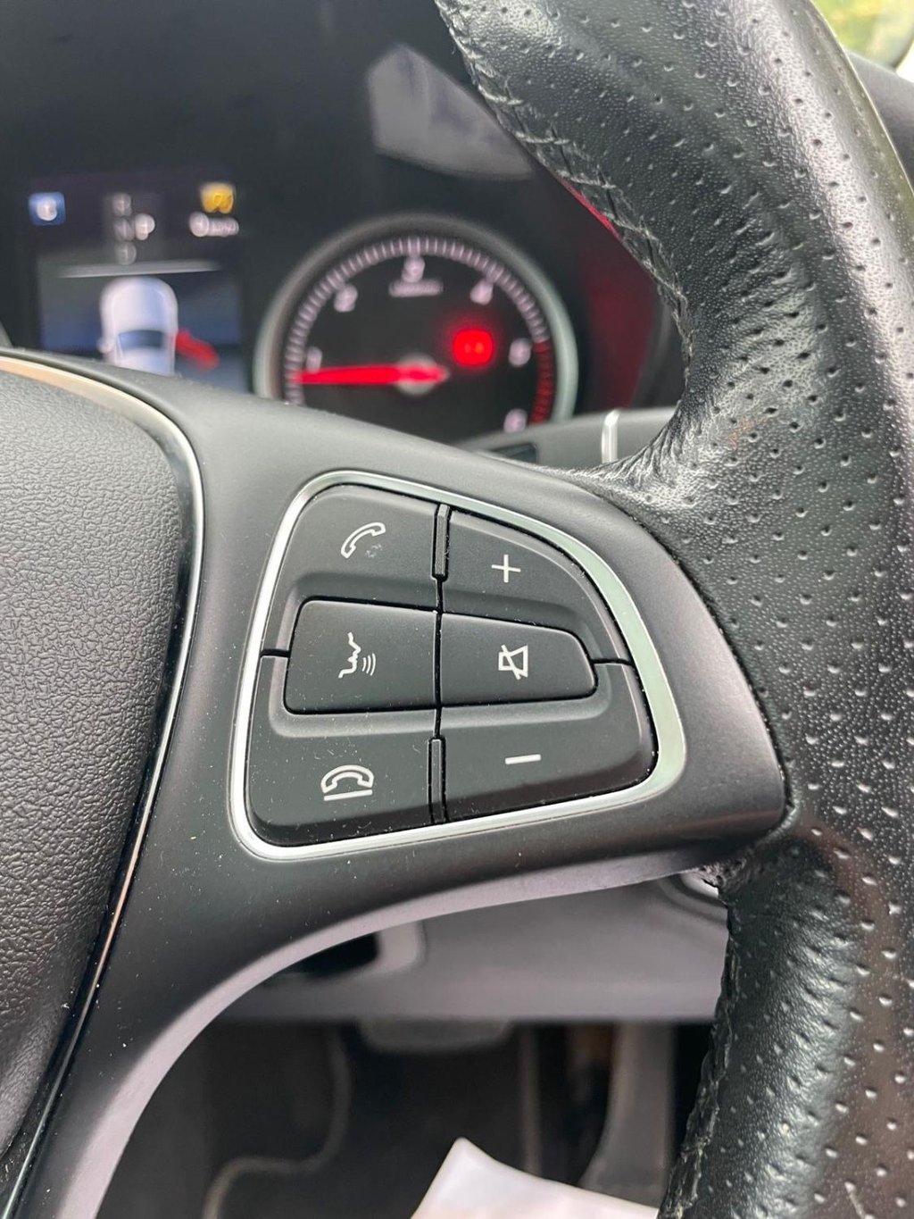 Used Mercedes-Benz GLC 2018 for sale - 77125069: Photo 29