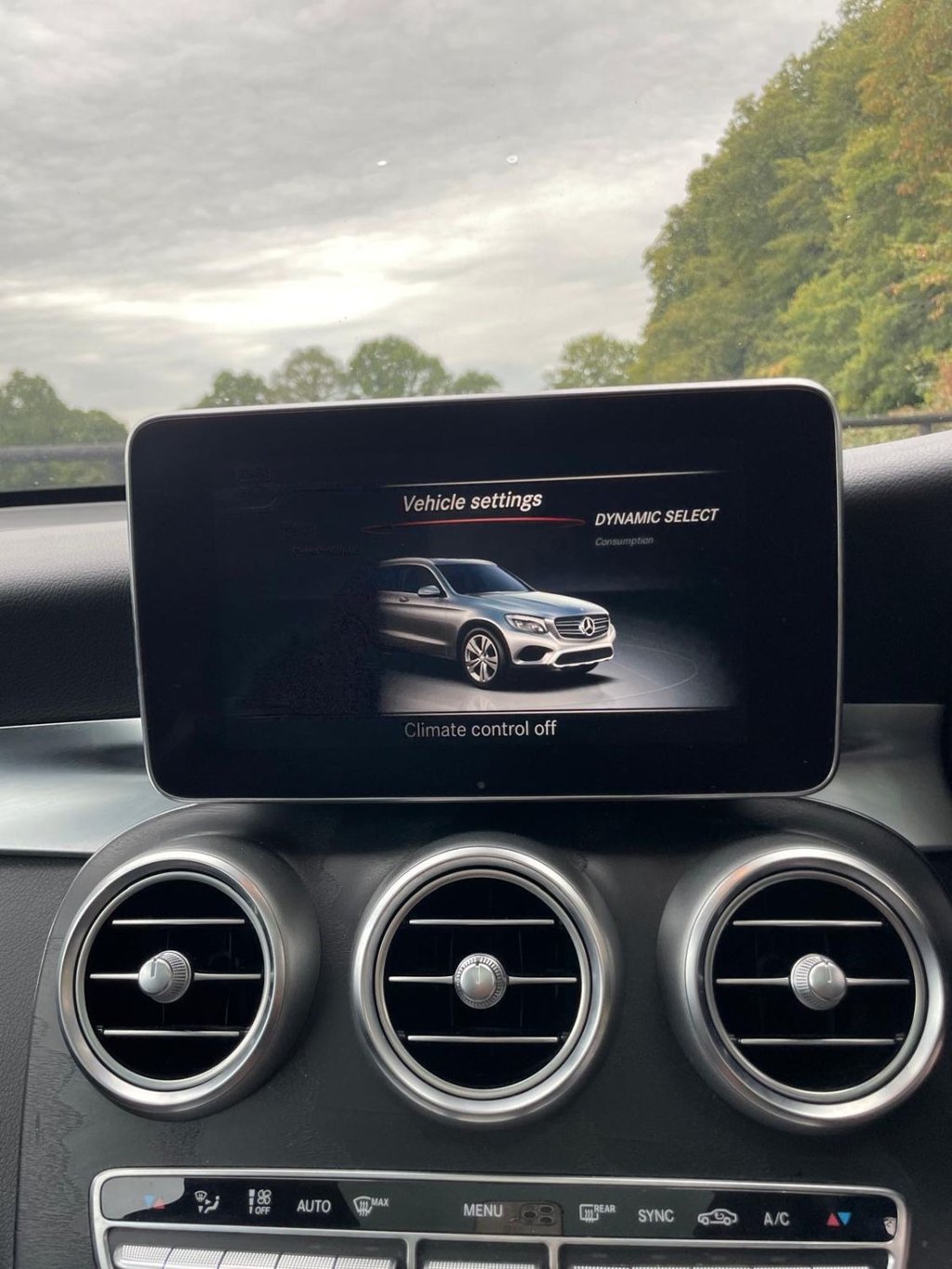 Used Mercedes-Benz GLC 2018 for sale - 77125069: Photo 47