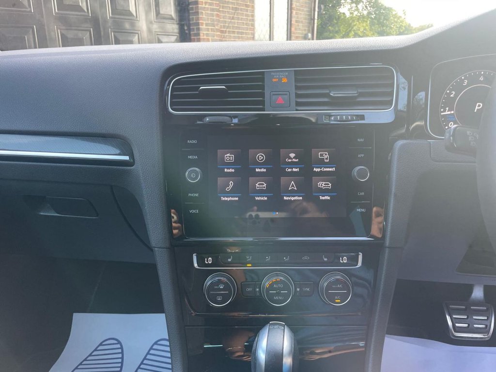 Used Volkswagen Golf 2019 for sale - 77125050: Photo 16