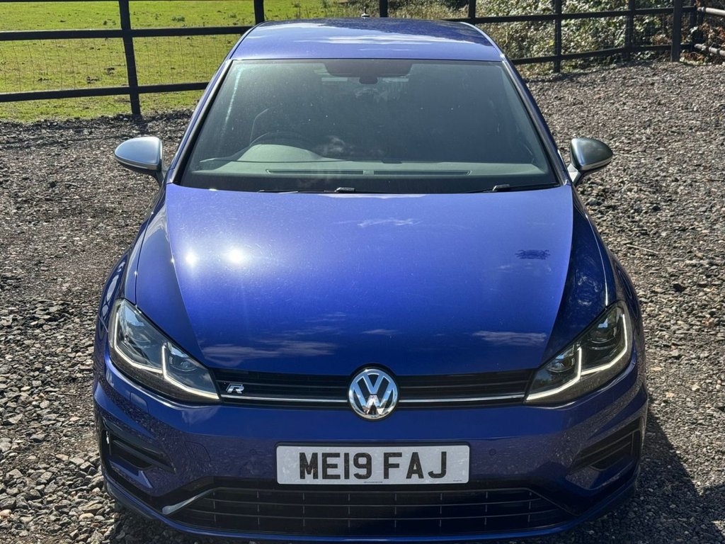 Used Volkswagen Golf 2019 for sale - 77125050: Photo 2