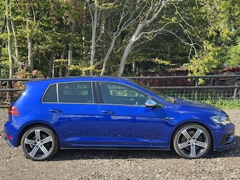 Used Volkswagen Golf 2019 for sale - 77125050: Photo