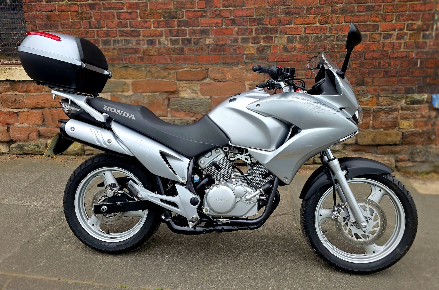 Used Honda VARADERO 2008 for sale - 78921373: Photo 3