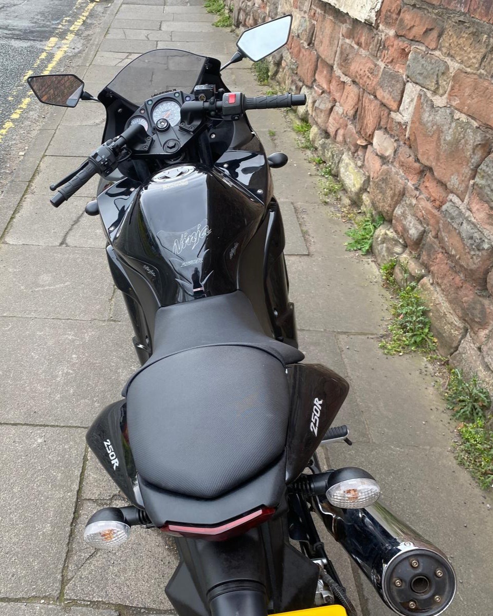 Used Kawasaki NINJA 250 2008 for sale - 78460218: Photo 7