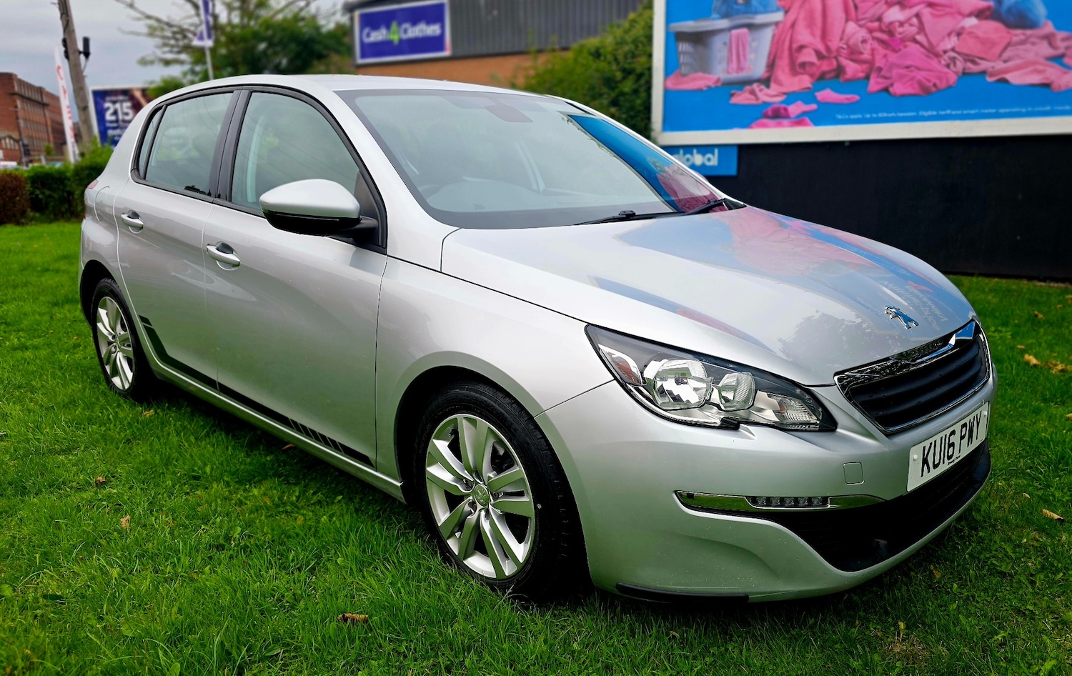Used Peugeot 308 2016 for sale - 76143270: Photo 1