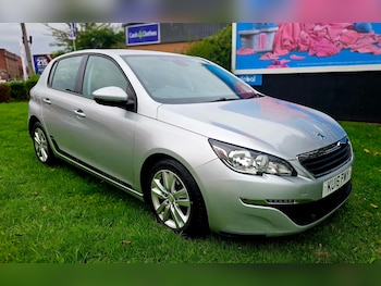 2016 (16) - 1.6 BlueHDi 120 Active 5dr