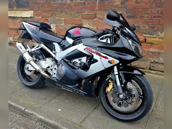 Used Honda CBR 2000 for sale - bike-75931616: Photo