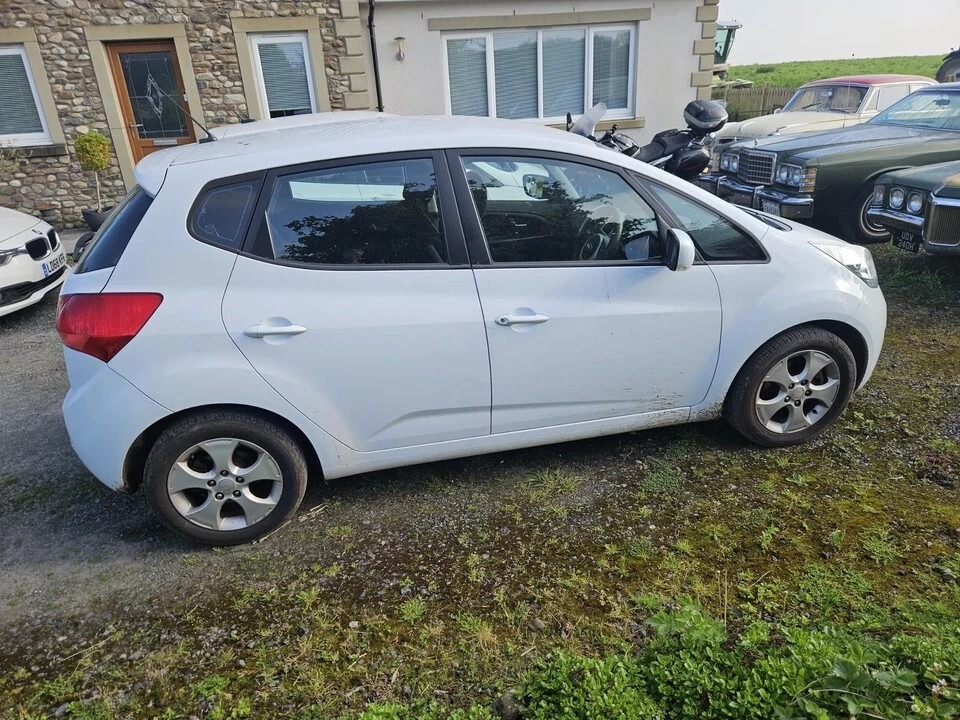 Used Kia Venga 2014 for sale - 76493628: Photo 4