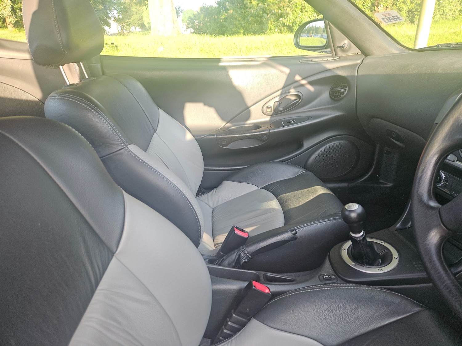 Used Hyundai Coupe 2001 for sale - 76249945: Photo 12