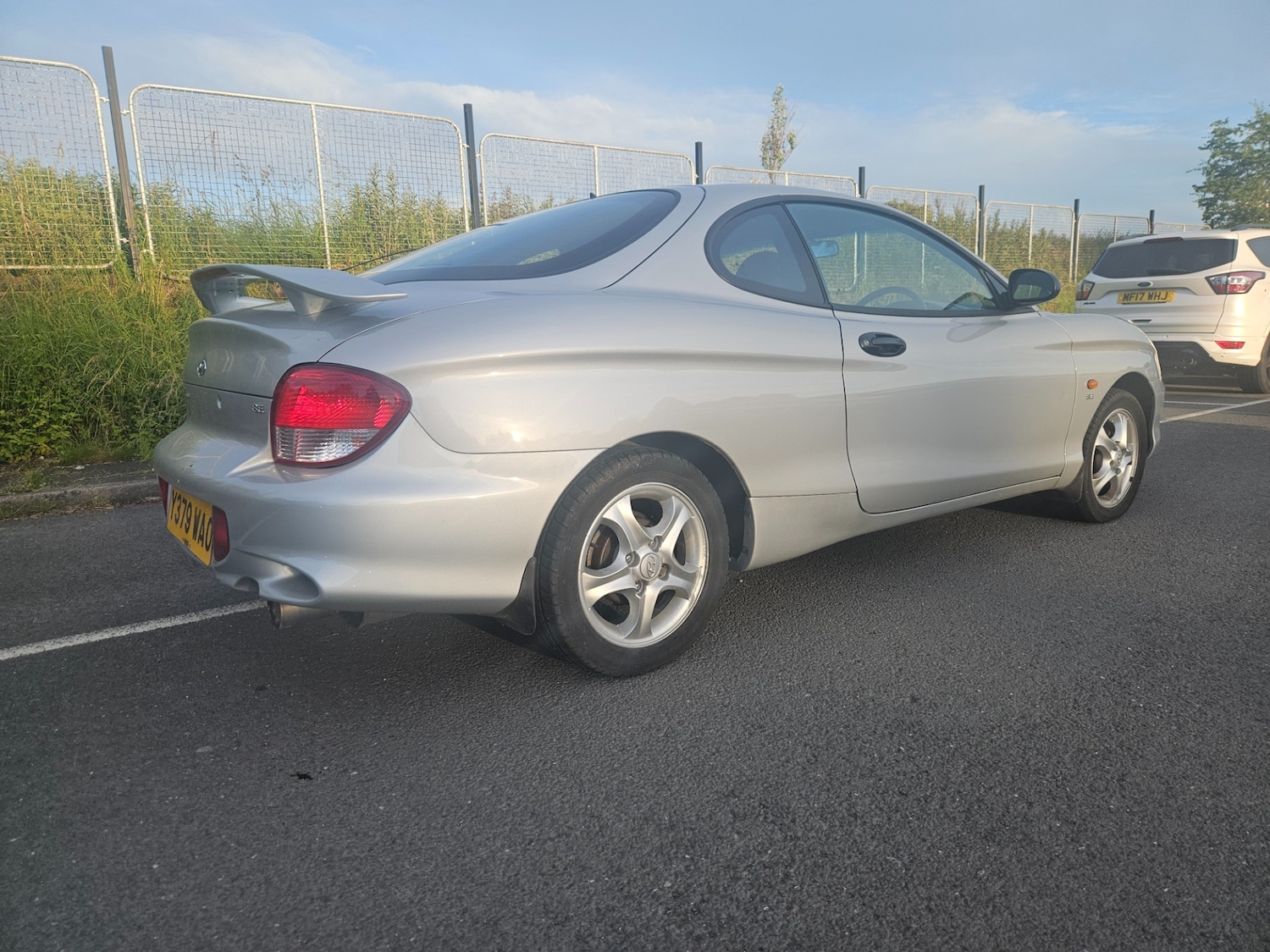 Used Hyundai Coupe 2001 for sale - 76249945: Photo 2