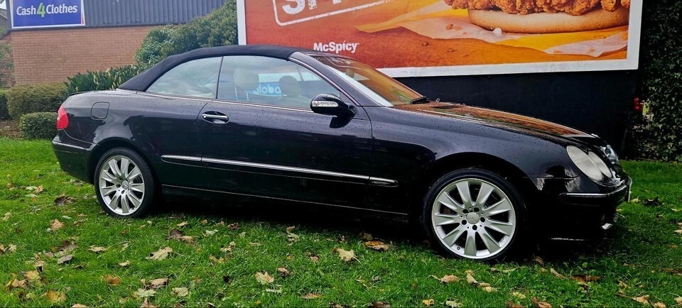 Used Mercedes-Benz CLK 2005 for sale - 76502837: Photo 14