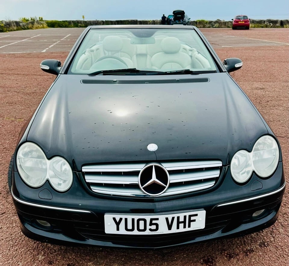 Used Mercedes-Benz CLK 2005 for sale - 76502837: Photo 4