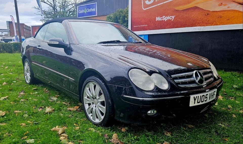 Used Mercedes-Benz CLK 2005 for sale - 76502837: Photo 9