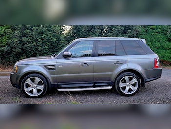 Used Land Rover Range Rover Sport 2010 for sale - 79495584: Photo