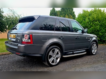 Used Land Rover Range Rover Sport 2010 for sale - 79495584: Photo