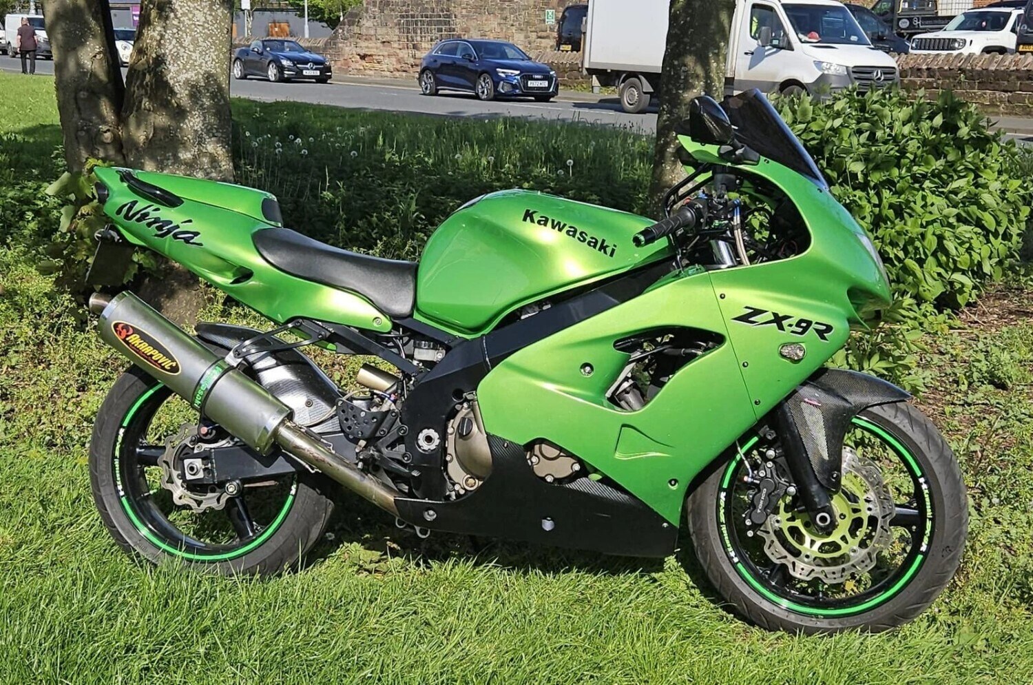 Kawasaki NINJA ZX 9