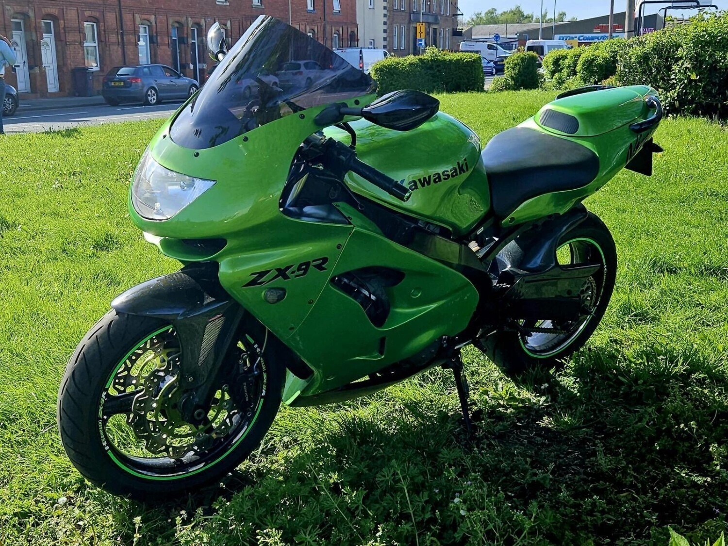 Kawasaki NINJA ZX 9