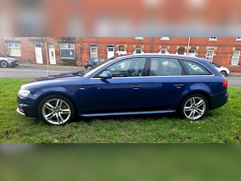 Used Audi A4 2014 for sale - 77378808: Photo