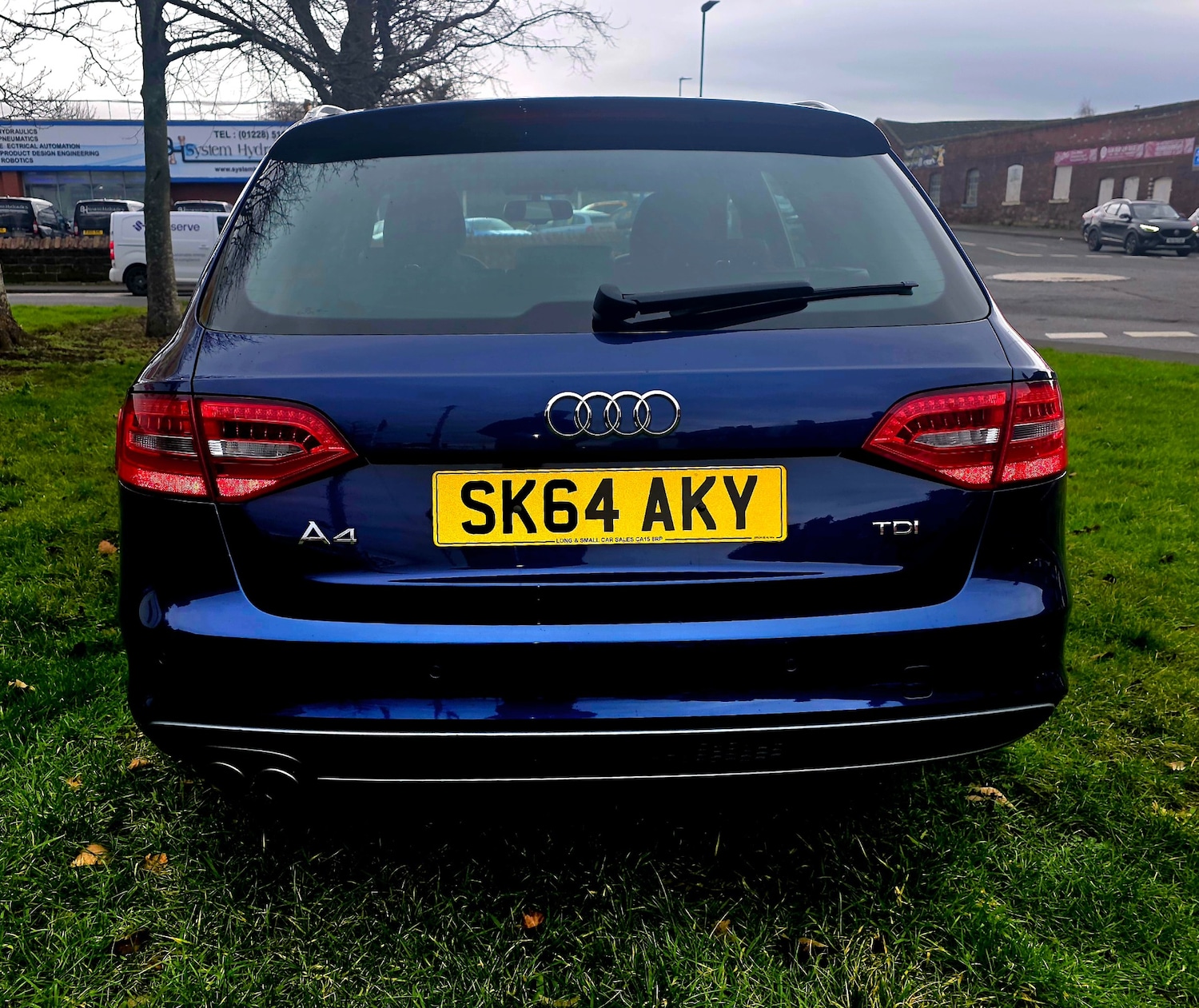 Used Audi A4 2014 for sale - 77378808: Photo 6