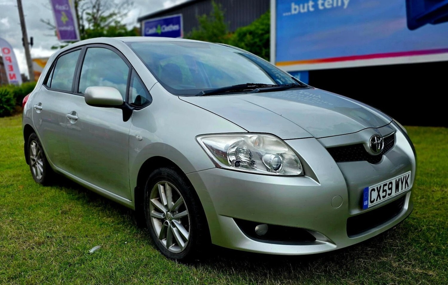 Used Toyota Auris 2009 for sale - 76492231: Photo 1