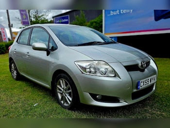Toyota - Auris