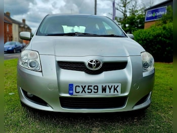 Used Toyota Auris 2009 for sale - 76492231: Photo