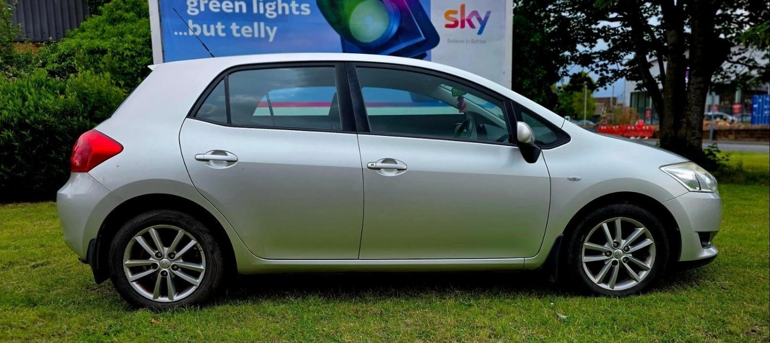 Used Toyota Auris 2009 for sale - 76492231: Photo 5