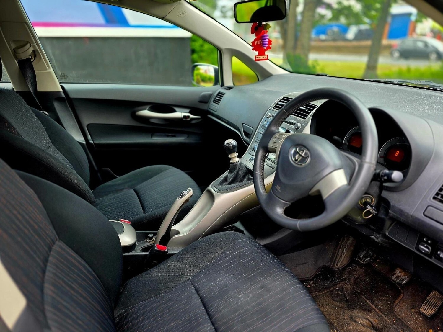 Used Toyota Auris 2009 for sale - 76492231: Photo 7