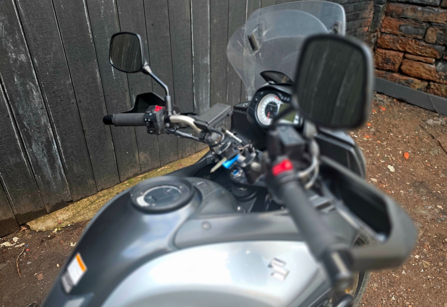 Suzuki V-STROM