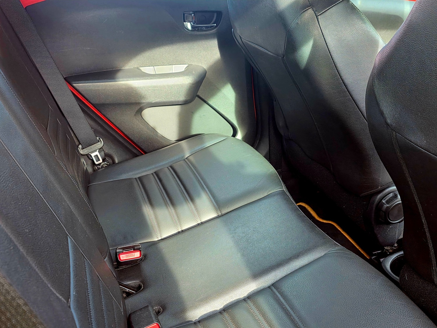 Used Toyota AYGO 2014 for sale - 76104479: Photo 10