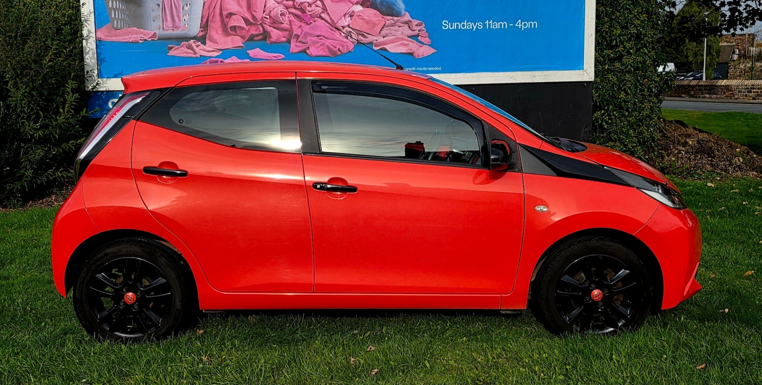 Used Toyota AYGO 2014 for sale - 76104479: Photo 6