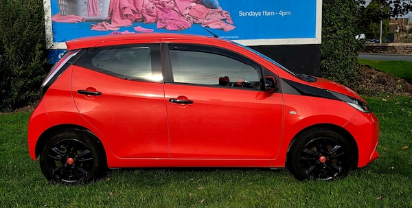 Used Toyota AYGO 2014 for sale - 76104479: Photo 6