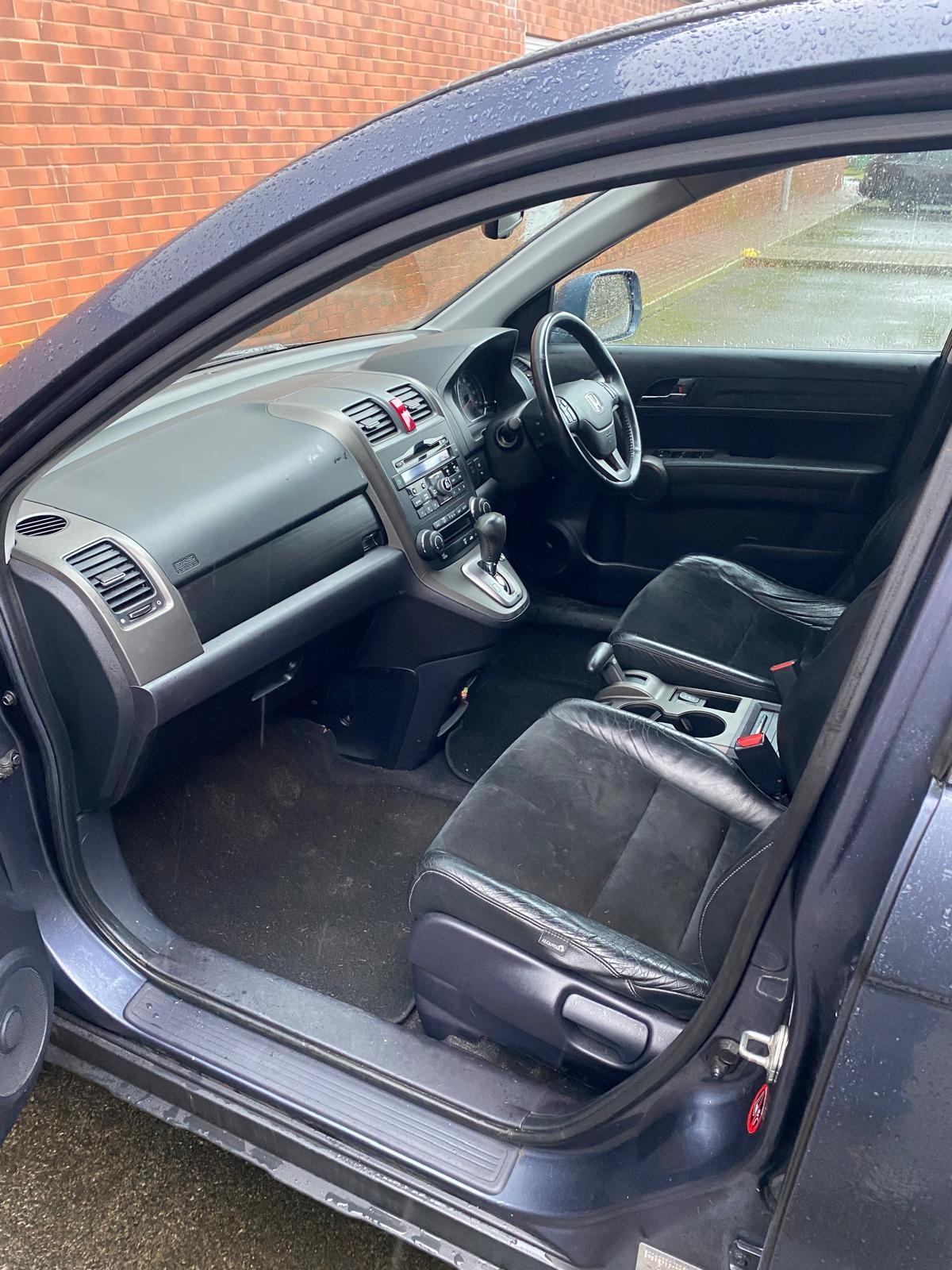 Used Honda CR-V 2011 for sale - 76757363: Photo 6