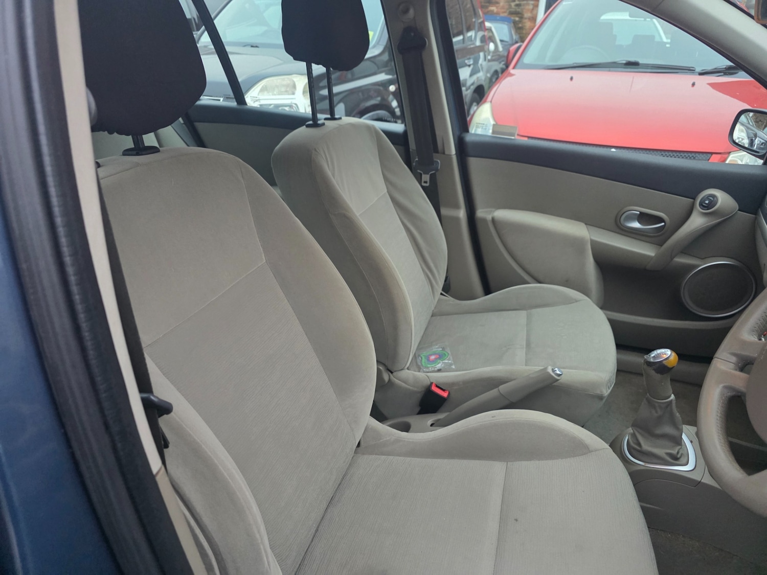 Renault Clio 2007 (57) - 1.4 16V Privilege 5dr - Image 5